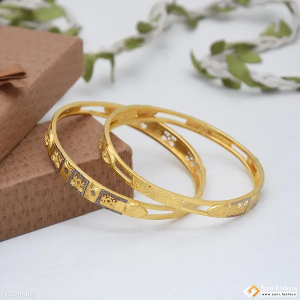 1_Gram_Gold_Plated_Brilliant_Design_Bangles_For_Ladies_Style_A041