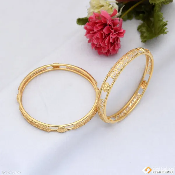 1_Gram_Gold_Plated_Latest_Design_Bangles_For_Women_Style_A052