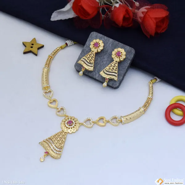 Fashionable_Gold_Plated_Necklace_Set_For_Women_Style_B340