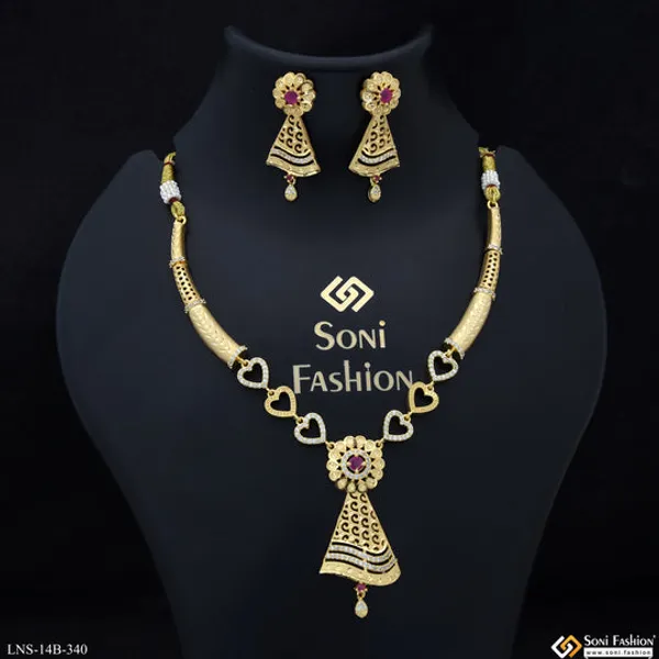 Fashionable_Gold_Plated_Necklace_Set_For_Women_Style_B340