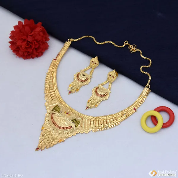 Sparkling_Design_Gold_Plated_Necklace_Set_For_Women_Style_B395