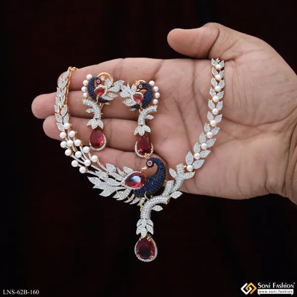 Latest_Design_Gold_Plated_Diamond_Necklace_Set_For_Ladies_Style_B160