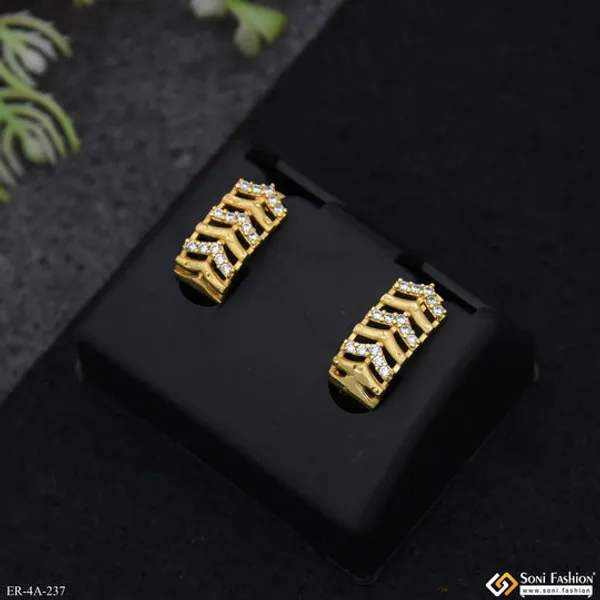 Graceful_Design_Gold_Plated_Earrings_For_Ladies_Style_A237