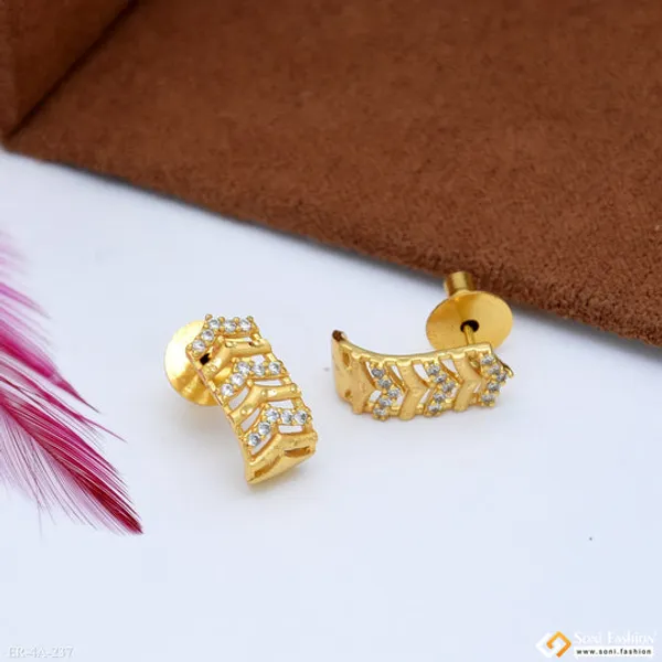 Graceful_Design_Gold_Plated_Earrings_For_Ladies_Style_A237