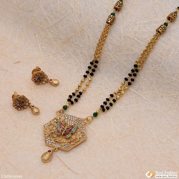 Butterfly_With_Diamond_Sparkling_Design_Gold_Plated_Mangalsutra_Set_Style_Lmsa044