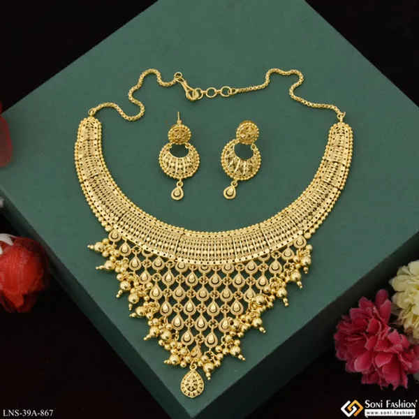 1_Gram_Gold_Plated_Hand_Crafted_Design_Necklace_Set_For_Women_Style_A867