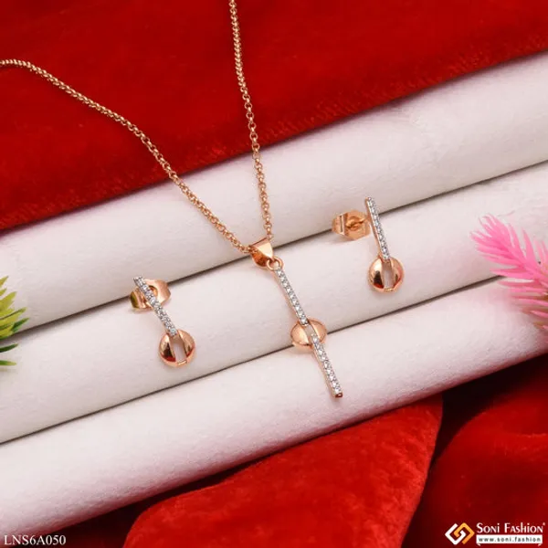 Cool_Design_With_Diamond_Golden_Color_Necklace_Set_For_Girls_Lady_Style_Lnsa050