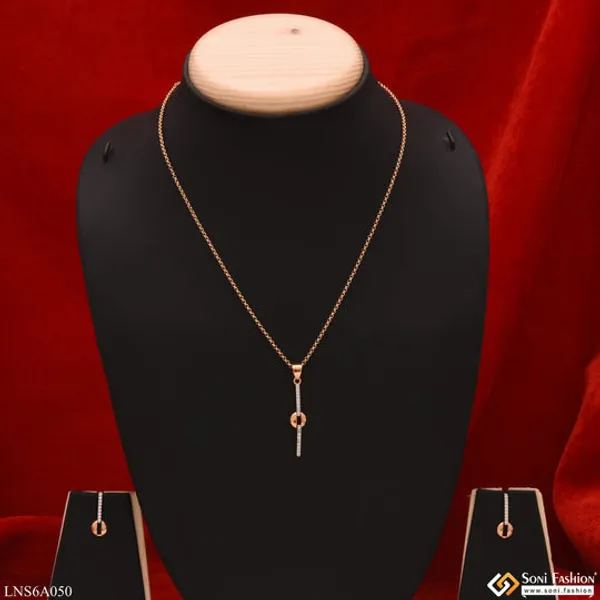 Cool_Design_With_Diamond_Golden_Color_Necklace_Set_For_Girls_Lady_Style_Lnsa050