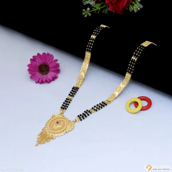 Graceful_Design_Gold_Plated_Mangalsutra_For_Women_Style_B023