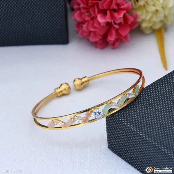 Fancy_Design_Gold_Plated_Bracelet_For_Lady_Style_A446