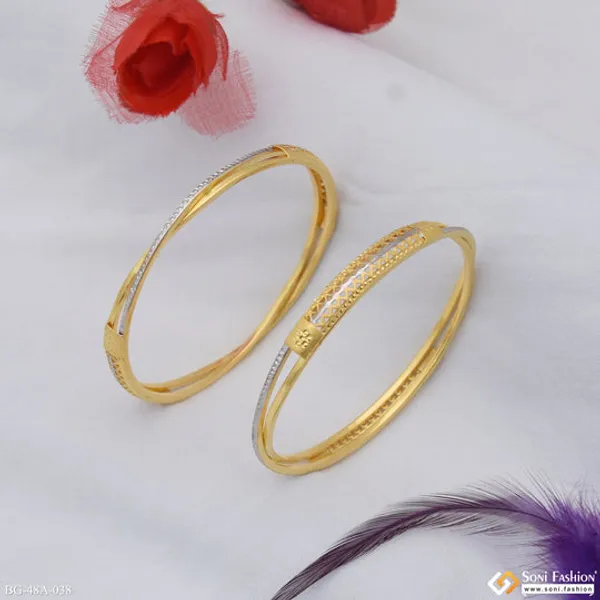 1_Gram_Gold_Plated_Graceful_Design_Bangles_For_Ladies_Style_A038