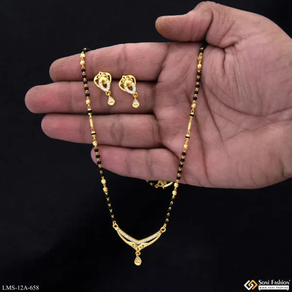 Graceful_Design_Gold_Plated_Mangalsutra_Set_For_Women_Style_A658