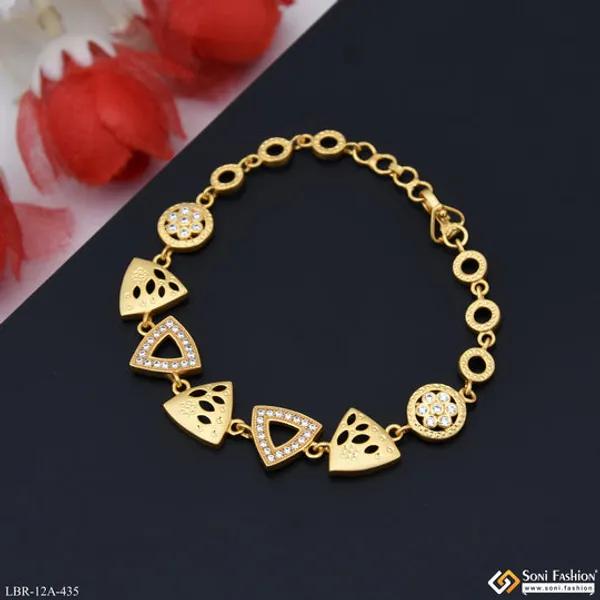 Eye_Catching_Design_Gold_Plated_Bracelet_For_Ladies_Style_A435