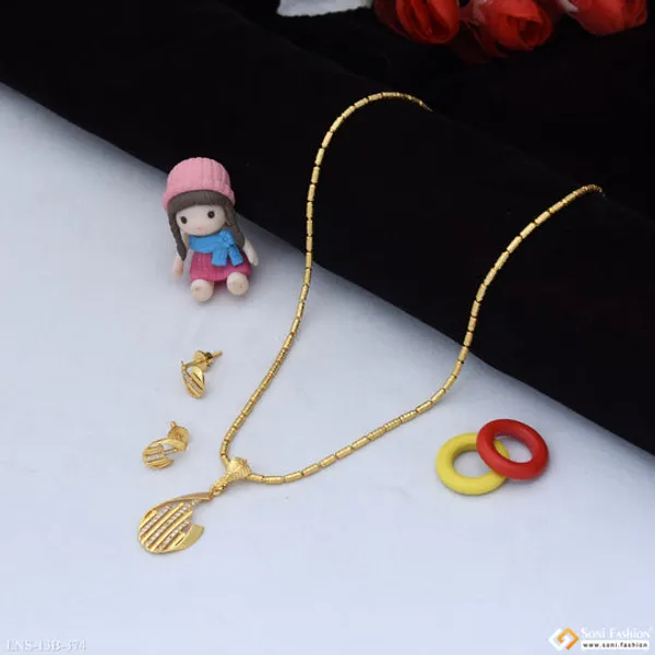 Opulent_Design_Gold_Plated_Necklace_Set_For_Women_Style_B374