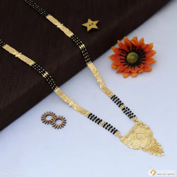 Chic_Design_Gold_Plated_Mangalsutra_For_Women_Style_B041