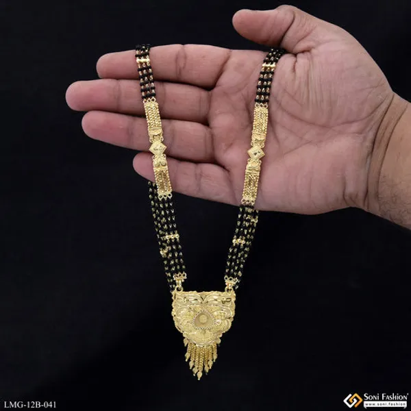 Chic_Design_Gold_Plated_Mangalsutra_For_Women_Style_B041