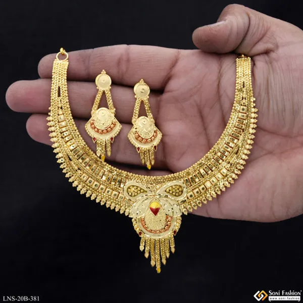 Beautiful_Design_Gold_Plated_Necklace_Set_For_Women_Style_B381