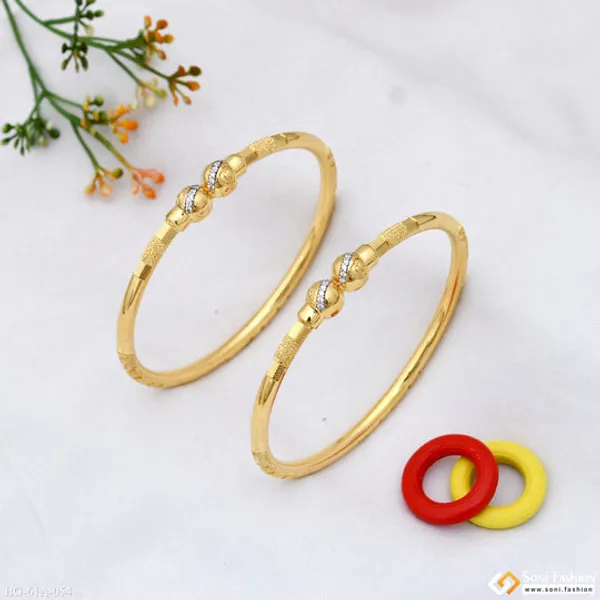 1_Gram_Gold_Plated_Glittering_Design_Bangles_For_Ladies_Style_A054