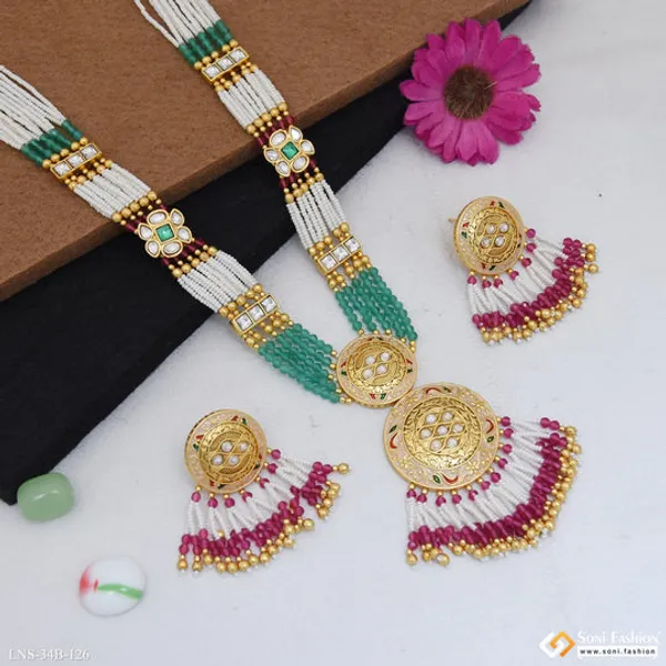 Graceful_Design_Gold_Plated_Antique_Necklace_Set_For_Women_Style_B126