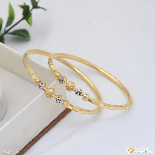 1_Gram_Gold_Plated_Dazzling_Design_Bangles_For_Women_Style_A044