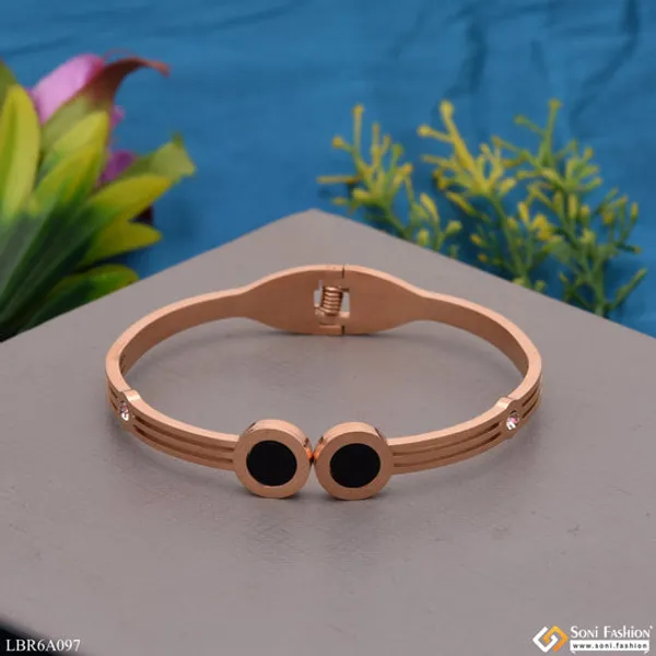Roman_Number_With_Diamond_Stunning_Design_Rose_Gold_Bracelet_Style_Lbra097