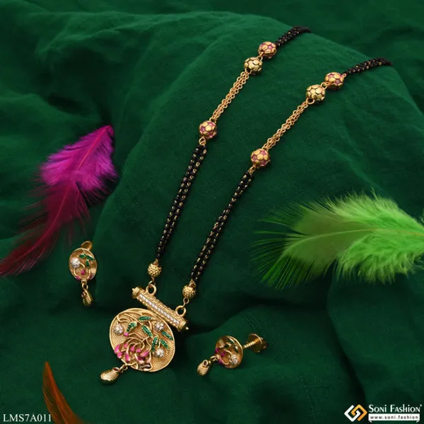 Glittering_Design_With_Diamond_Gold_Plated_Mangalsutra_Set_For_Women_Style_Lmsa011