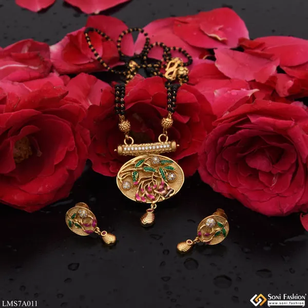 Glittering_Design_With_Diamond_Gold_Plated_Mangalsutra_Set_For_Women_Style_Lmsa011