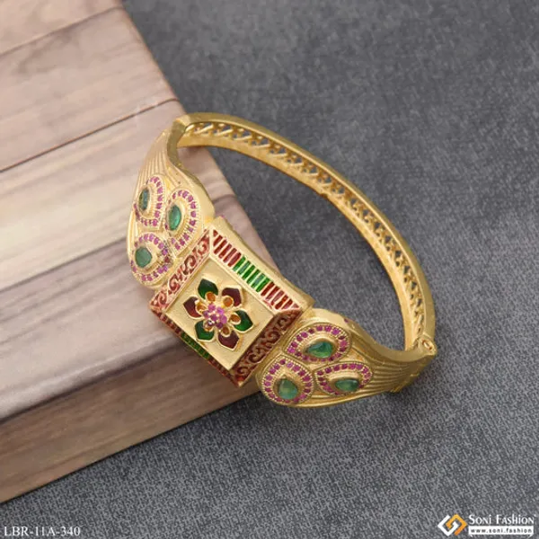 Beautiful_Design_Magnificent_Design_Gold_Plated_Bracelet_For_Women_Style_A340