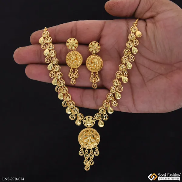 1_Gram_Gold_Plated_Designer_Necklace_Set_For_Women_Style_B074