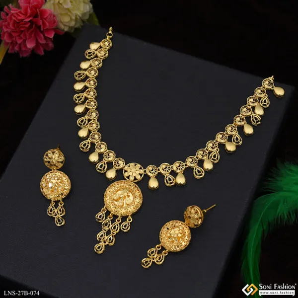 1_Gram_Gold_Plated_Designer_Necklace_Set_For_Women_Style_B074