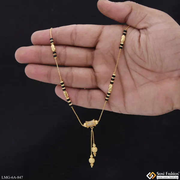 Lovely_Design_Gold_Plated_Mangalsutra_For_Women_Style_A847