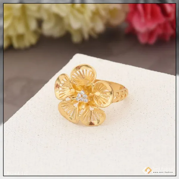 Unique_With_Diamond_Eye_Catching_Design_Gold_Plated_Ring_For_Ladies_Style_Lrg_127