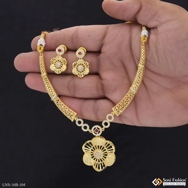 Magnificent_Design_Gold_Plated_Necklace_Set_For_Women_Style_B104