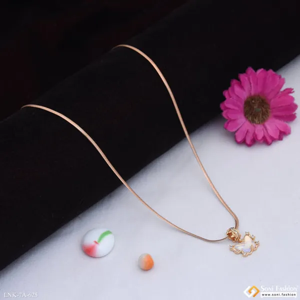 Fashionable_Rose_Gold_Color_Chain_Pendant_For_Ladies_Style_A625