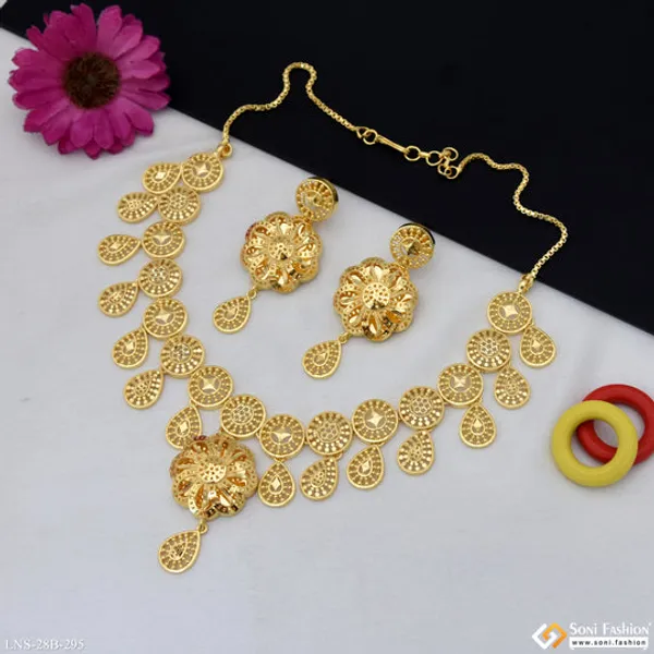 1_Gram_Gold_Plated_Designer_Necklace_Set_For_Women_Style_B295