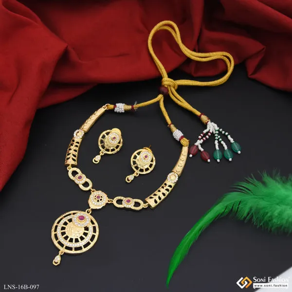 Gorgeous_Design_Gold_Plated_Necklace_Set_For_Women_Style_B097