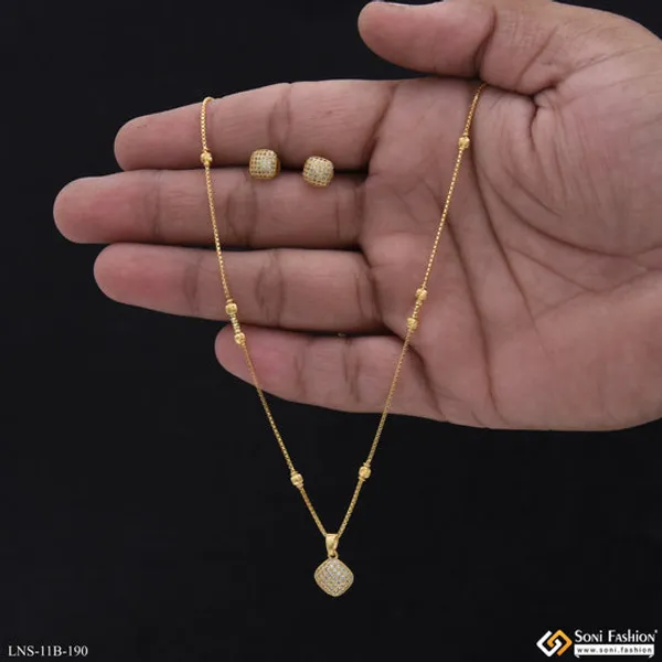 Unique_Design_Gold_Plated_Chain_Pendant_With_Earrings_For_Ladies_Style_B190