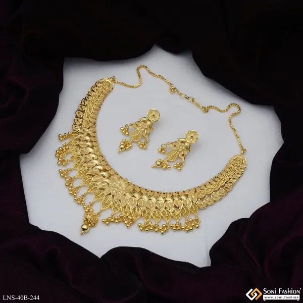 1_Gram_Gold_Plated_Sparkling_Design_Necklace_Set_For_Women_Style_B244
