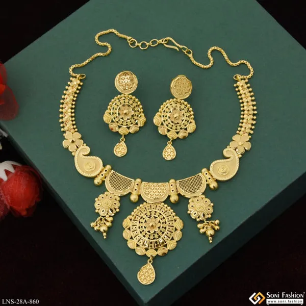 1_Gram_Gold_Plated_Graceful_Design_Necklace_Set_For_Women_Style_A860