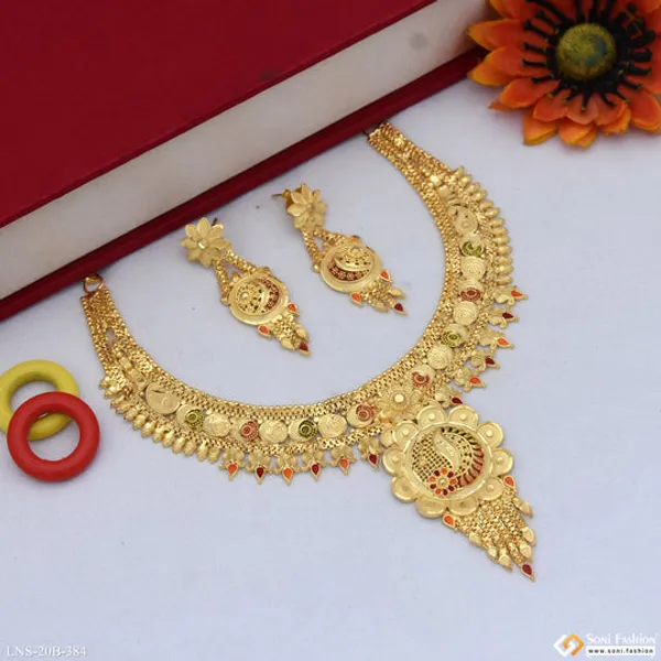 Fashionable_Gold_Plated_Necklace_Set_For_Women_Style_B384