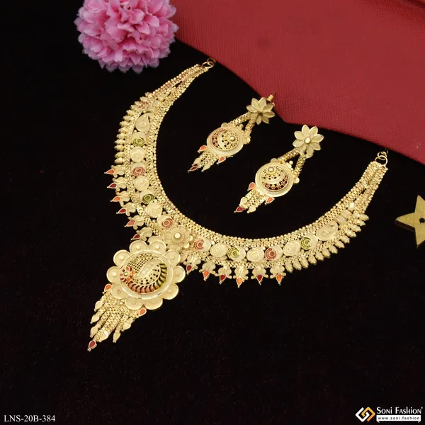 Fashionable_Gold_Plated_Necklace_Set_For_Women_Style_B384