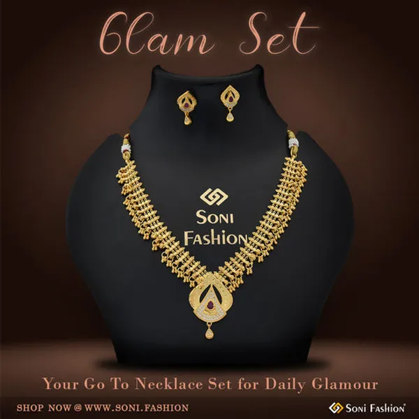Casual_Design_Fashion_Forward_Gold_Plated_Necklace_Set_For_Women_Style_A719