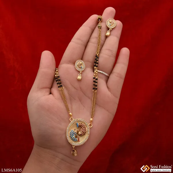 Fish_In_Round_With_Diamond_Border_Beautiful_Design_Gold_Plated_Mangalsutra_Set_Style_Lmsa105