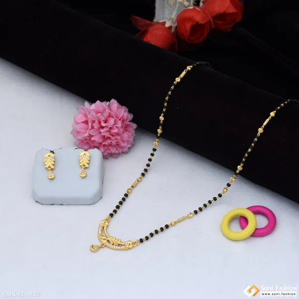 Fashionable_Gold_Plated_Mangalsutra_Set_For_Women_Style_A647