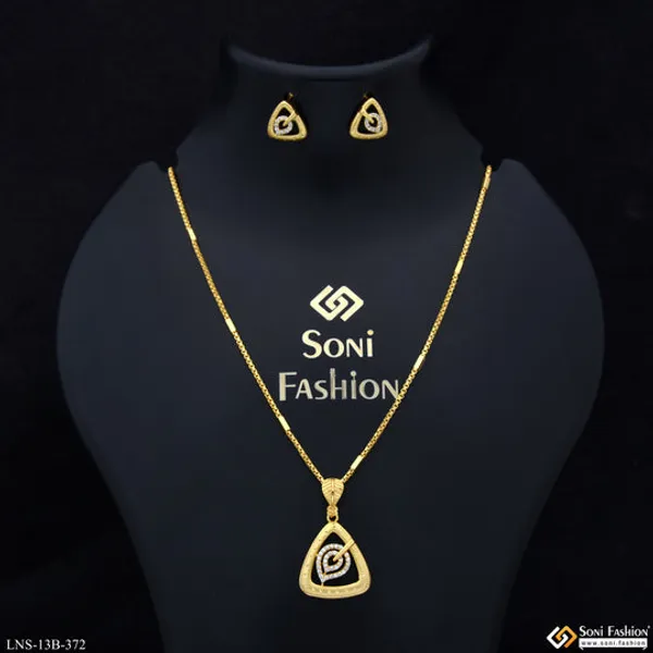 Fashion_Forward_Gold_Plated_Necklace_Set_For_Women_Style_B372