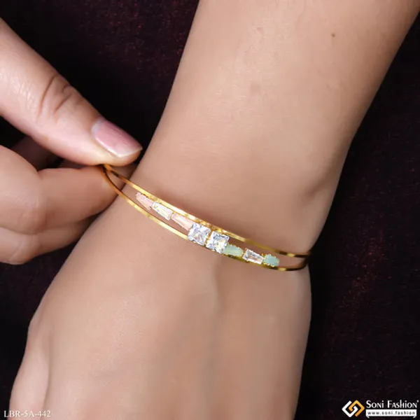 Fashionable_Gold_Plated_Bracelet_For_Women_Style_A442