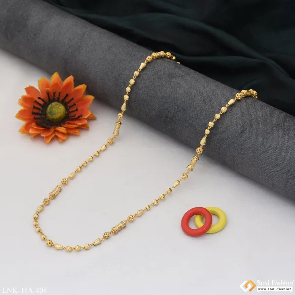 Glamorous_Design_With_Diamond_Best_Quality_Gold_Plated_Mala_For_Women_Style_A408