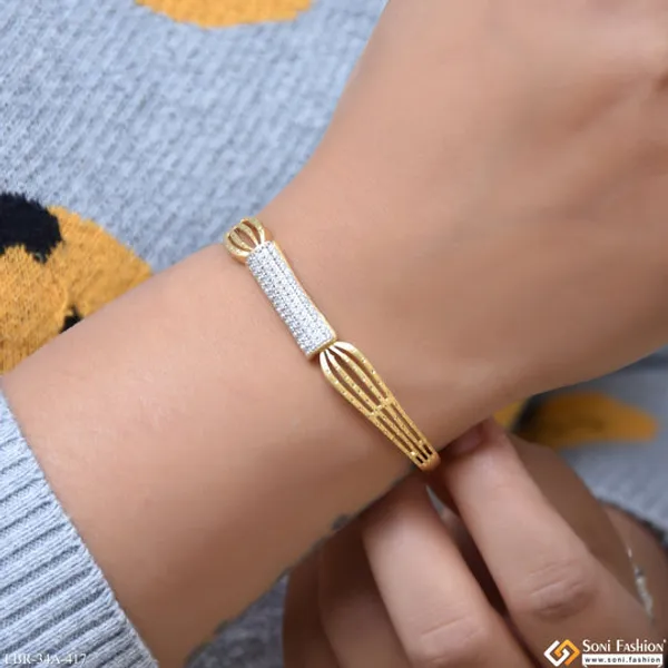 1_Gram_Gold_Plated_Graceful_Design_Bracelet_For_Ladies_Style_A417