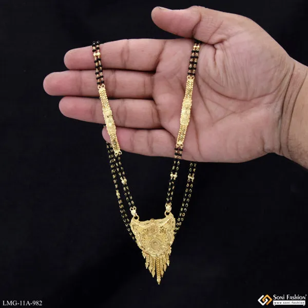 Eye_Catching_Design_Gold_Plated_Mangalsutra_For_Women_Style_A982