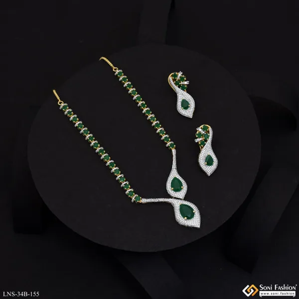 Green_Stone_Gold_Plated_Diamond_Necklace_Set_For_Ladies_Style_B155